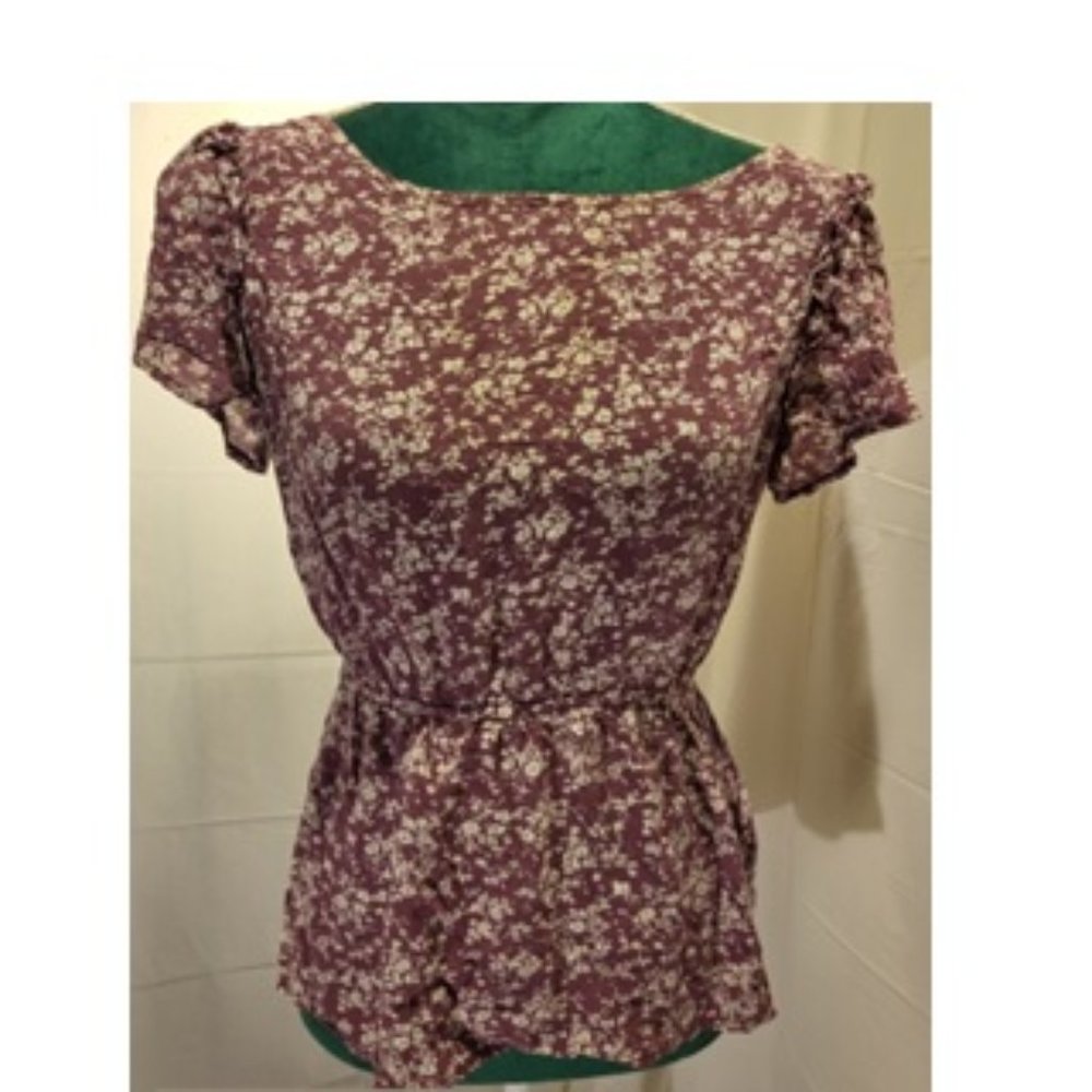Anthropologie TULLE Peplum Boatneck Top Plum & Ivory M